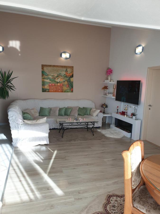 Apartmani Mlikotic Dugi Rat Dış mekan fotoğraf