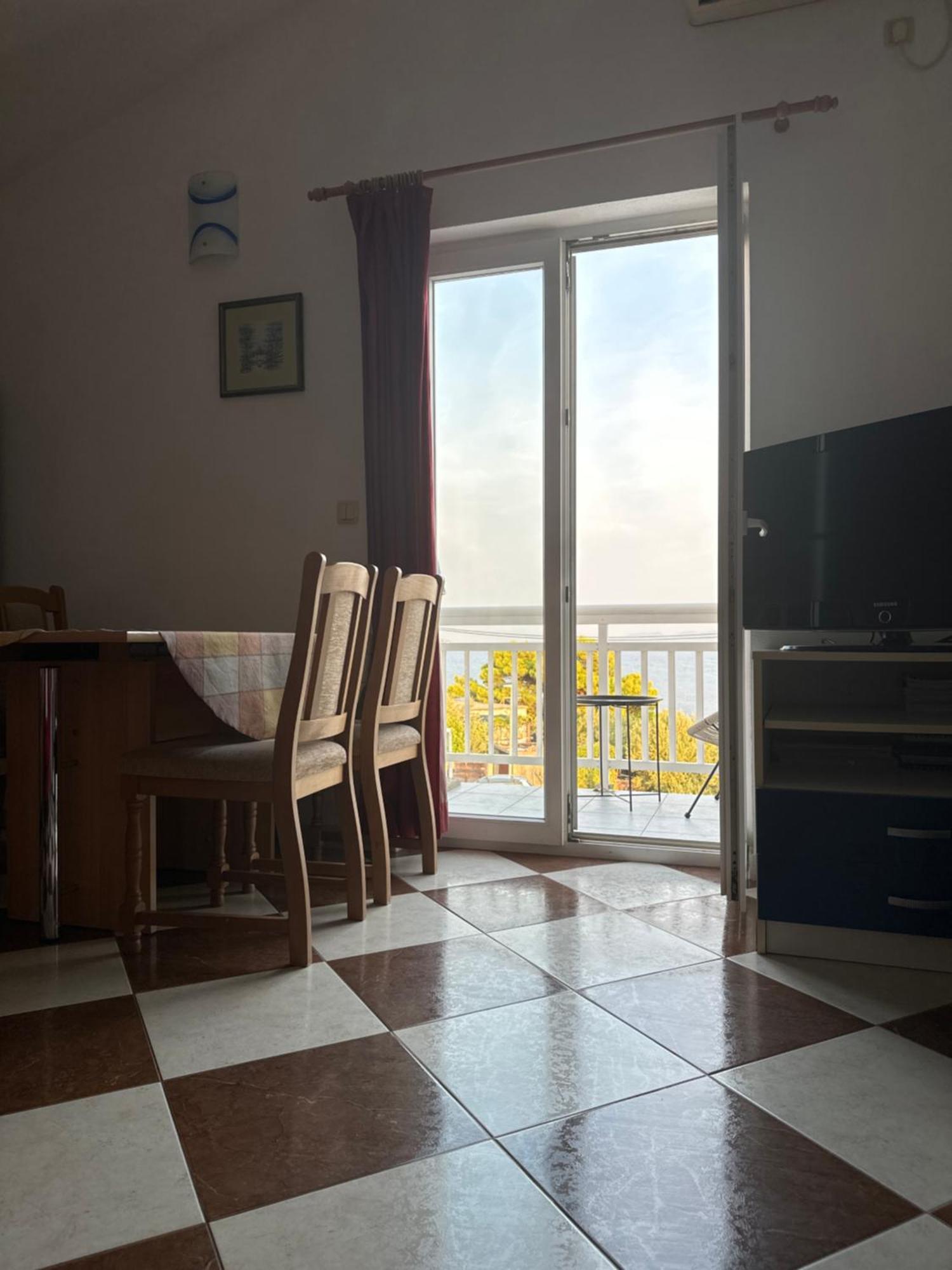 Apartmani Mlikotic Dugi Rat Dış mekan fotoğraf