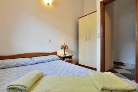 Apartmani Mlikotic Dugi Rat Dış mekan fotoğraf